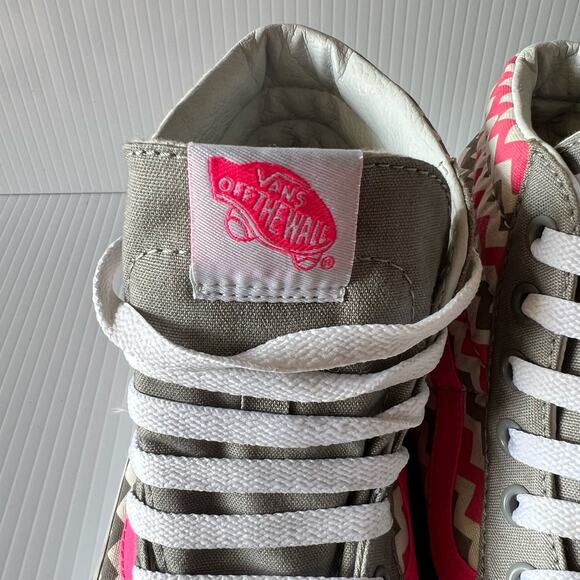 Vans Gray Pink White Chevron Pro Classic 721454  SZ Women's 9.5 Sneakers Men's 8 - Picture 9 of 9